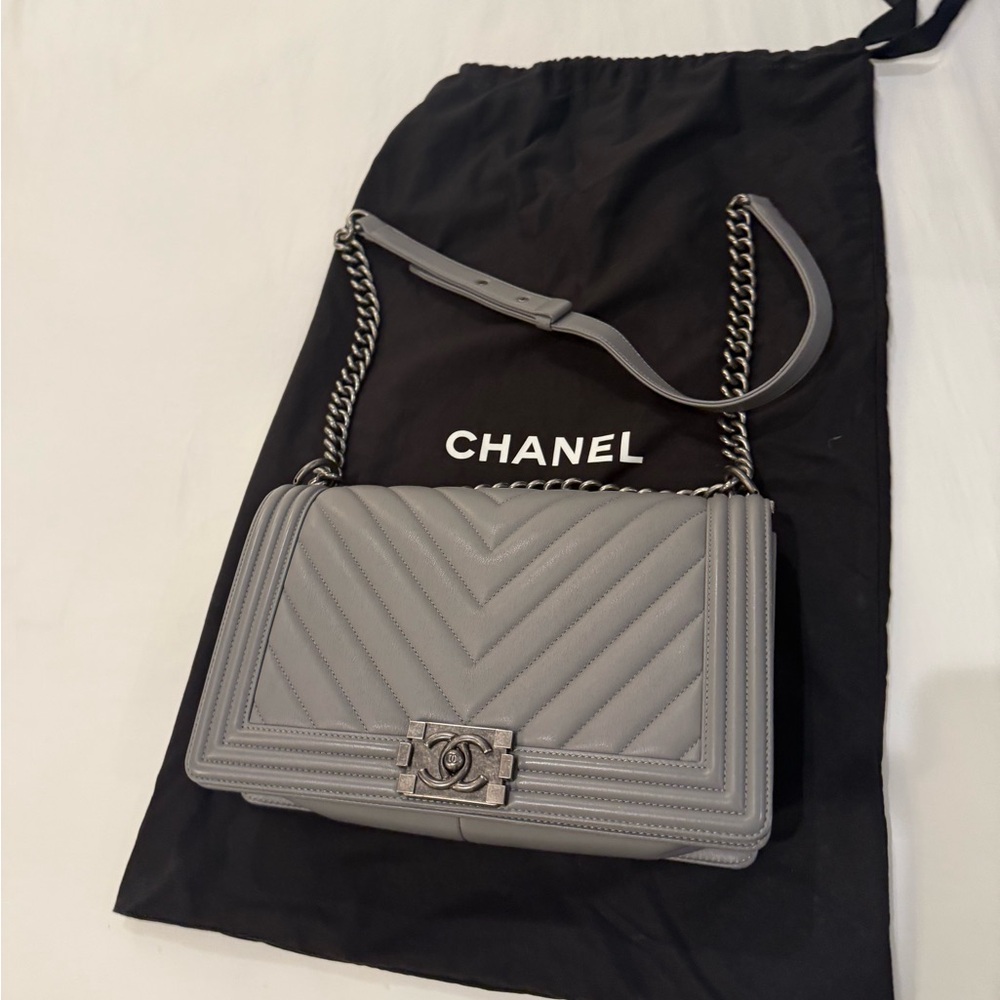 Authentic Chanel Gray chevron boy bag with Chanel wallet card